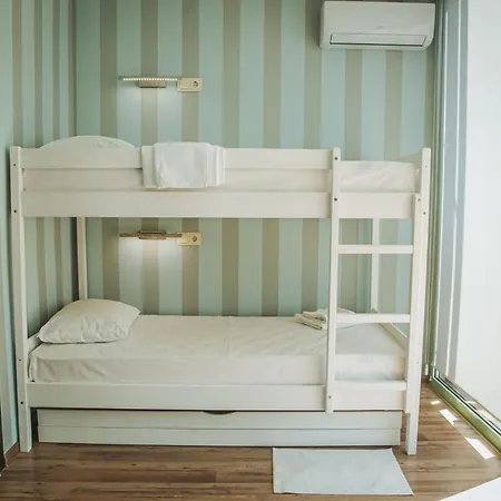 Alina Hotel&hostel *