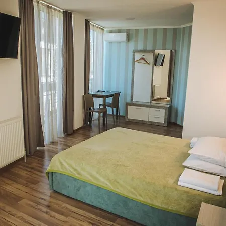 Alina Hotel&hostel *