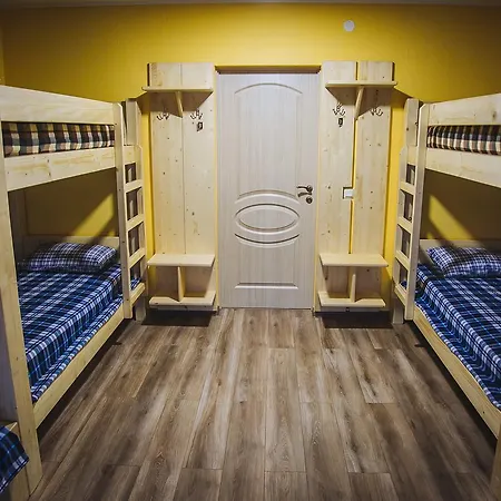 Hostel Alina &
