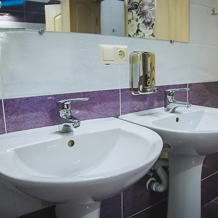 Alina Hotel&hostel Hostel