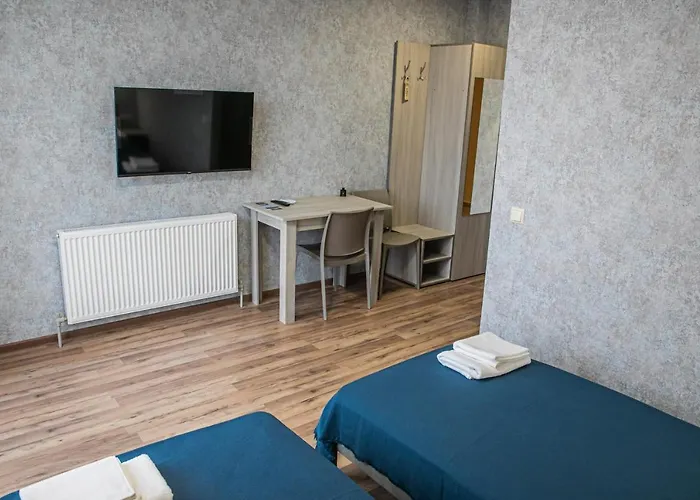 Alina & Hostal
