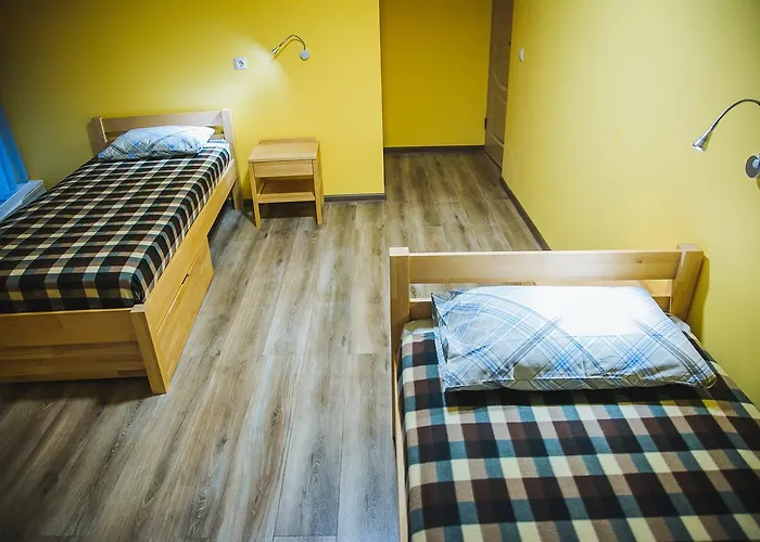 Alina & Hostel Ujgorod